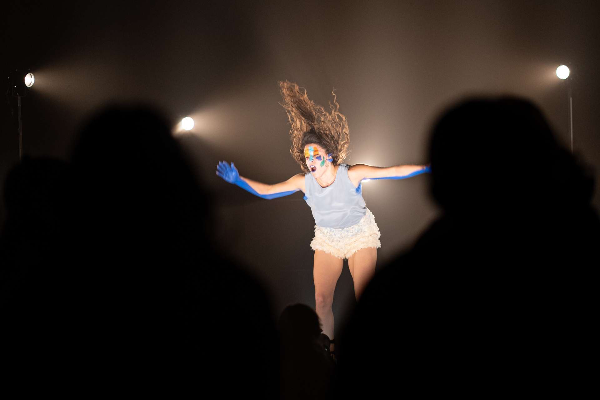 Spectacle Un oiseau de Joanna Schweizer à L'échangeur lors de Kidanse 2024